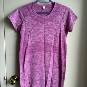 lululemon athletica Heathered Purple Short Sleeve Tee